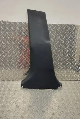 Toyota Yaris (B) pillar trim (bottom) 624140D190 624140D200