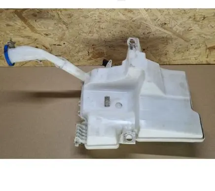 Ford Focus ST Windshield washer fluid reservoir/tank FA00A