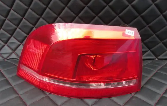 Volkswagen PASSAT B7 Rear/tail lights 3AF945095E 605001