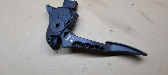Opel Insignia A Accelerator throttle pedal 6PV00976501 13237356