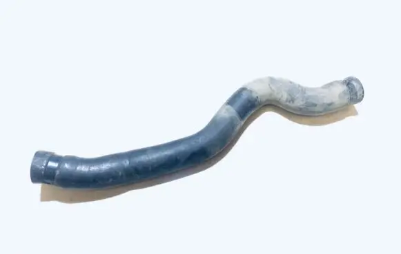 Audi A6 S6 C4 4A Engine coolant pipe/hose