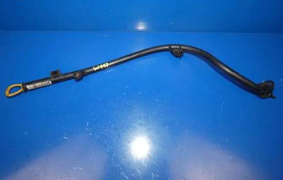 Mercedes-Benz CLA C117 X117 W117 Oil level dip stick A6510108718