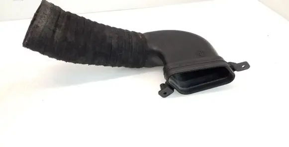 Audi A4 S4 B7 8E 8H Air intake duct part 8E0129604F
