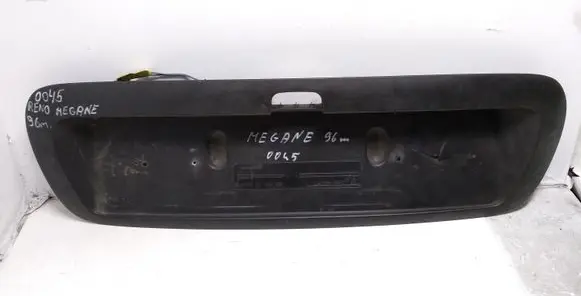 Trunk door license plate light bar