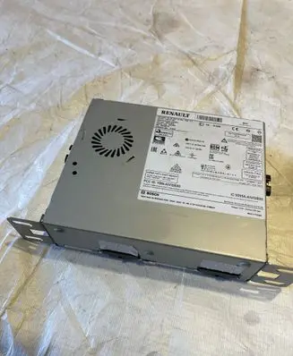 Renault Zoe Radio/CD/DVD/GPS head unit 259151952R 00020963 7503751261