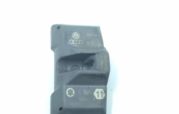Audi A8 S8 D2 4D Tire pressure sensor 4D0907275
