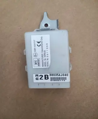 Subaru Legacy Door central lock control unit/module 88035AJ040 DYB00172