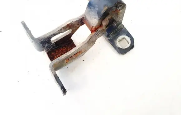 Dacia Logan I Tailgate/trunk/boot hinge