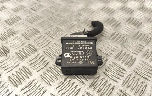 Audi A3 S3 8P Light module LCM 5LA00837901 8P0907357F