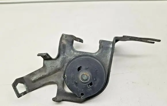 Volvo S70 V70 V70 XC Accelerator throttle pedal 9135393