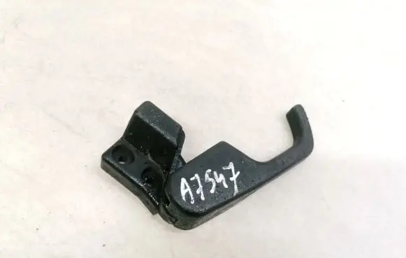 Engine bonnet (hood) release handle