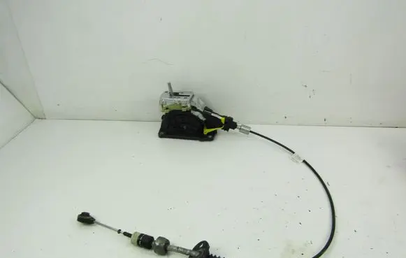 Volvo XC60 Gear shifter/selector 30759122