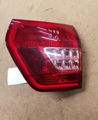 Citroen C5 Tailgate rear/tail lights 967181138000 79998D 0104A240209