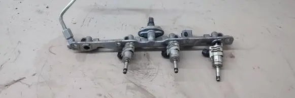 Toyota Sienna XL40 IV Fuel main line pipe 
