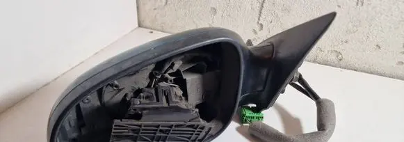 Volvo S80 Front seatbelt buckle 3004037
