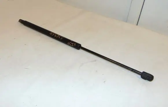 Hyundai Getz Tailgate/trunk strut/damper 817701C001