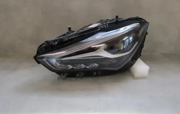 Mercedes-Benz CLA C118 X118 Headlight/headlamp A1189060701