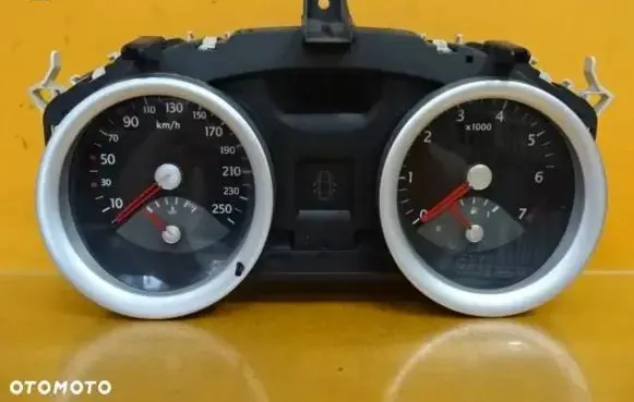 Renault Megane II Speedometer (instrument cluster) 8200462281