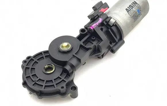 Lexus IS 220D-250-350 Seat adjustment motor 8582033020 43944010080 1620001061