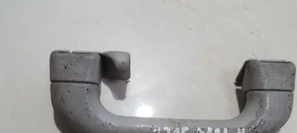 Volkswagen Golf III Rear interior roof grab handle 1H0857607
