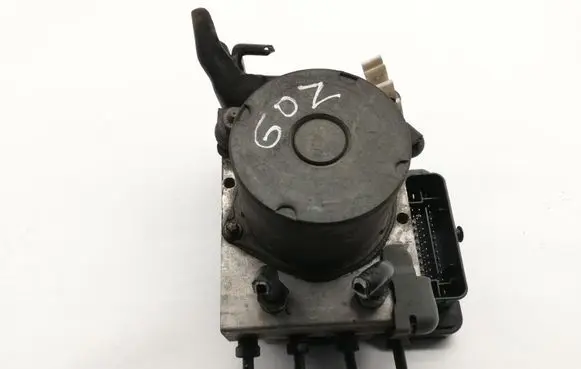 Toyota Avensis T270 ABS Pump 4454005150