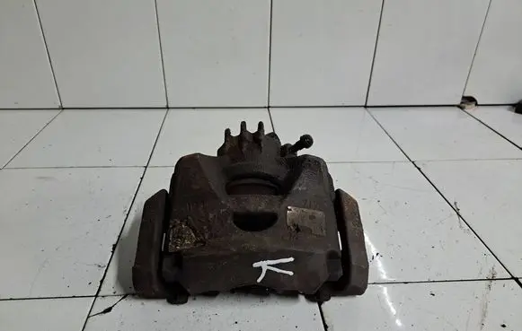 Citroen Berlingo Front brake caliper