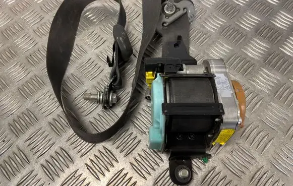 Honda CR-V Front seatbelt 81850SCAE015