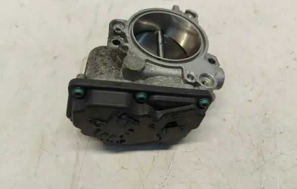 BMW 4 F32 F33 Throttle valve 8623324