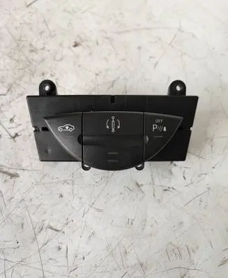 Mercedes-Benz E W211 Parking (PDC) sensor switch 2118217058