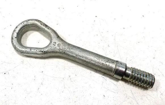 Mercedes-Benz CLS C219 Towing hook eye 