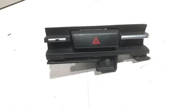 Mazda CX-3 Hazard light switch DA6A664HD