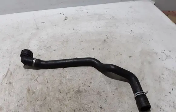 Ford Kuga II Engine coolant pipe/hose 9V618286CC