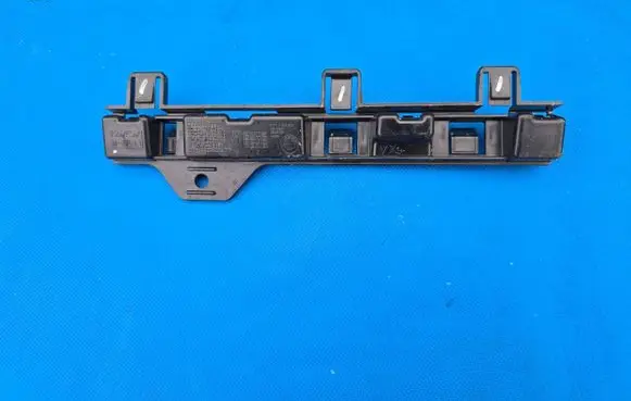 BMW 3 F30 F35 F31 Sill supporting ledge 7240873