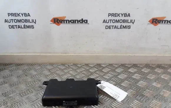 BMW Z4 g29 Aerial antenna amplifier 9396827