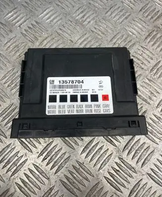 Opel Insignia A Comfort/convenience module 13578704 F00HJ00746