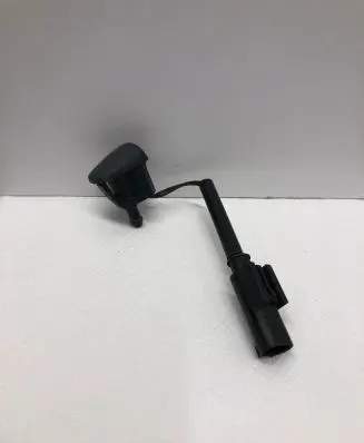 BMW 5 E60 E61 Windshield washer spray nozzle 7046060