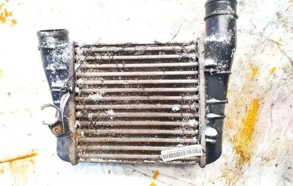 Audi A4 S4 B7 8E 8H Intercooler radiator 8e0145805aa 3229440