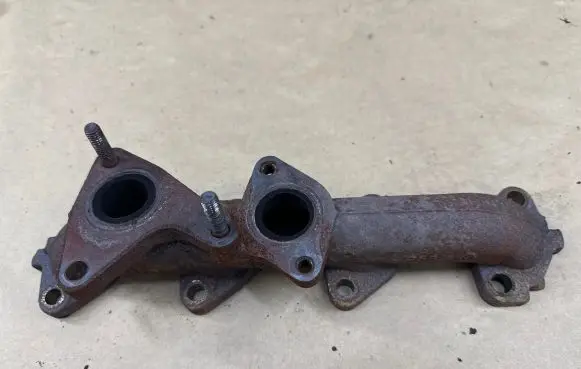 Renault Clio III Exhaust manifold 488141