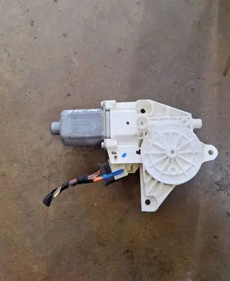 Mercedes-Benz ML W164 Front door window regulator motor A2518200742 997082102