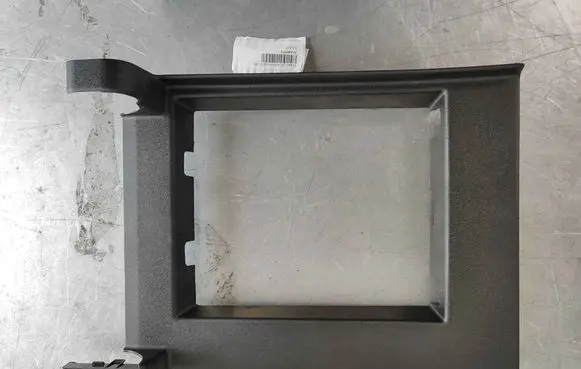 Volvo XC40 Rear seat armrest 31446970