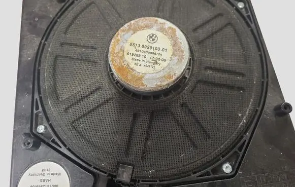 BMW 3 E90 E91 Subwoofer speaker 6513692910001 61928910