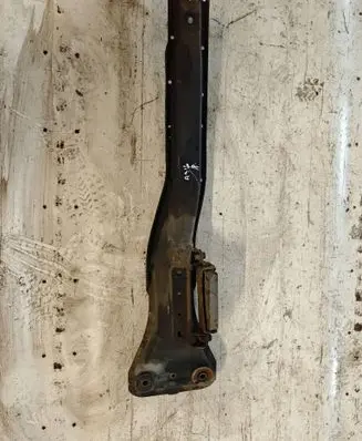 Mitsubishi Grandis Front subframe