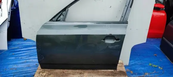 BMW X3 E83 Front door