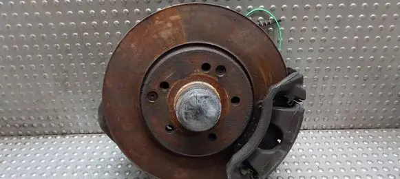 Mercedes-Benz C W203 Front wheel hub spindle knuckle 20900