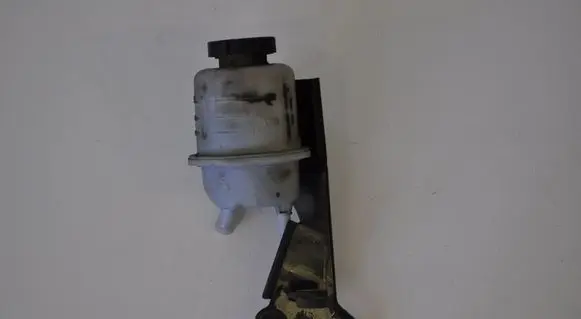 BMW 7 E65 E66 Power steering fluid tank/reservoir 49180EA000