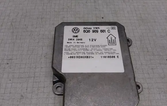 Skoda Fabia Mk1 (6Y) Airbag control unit/module 6Q0909601C 5WK42948