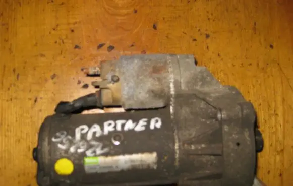 Peugeot Partner Starter motor