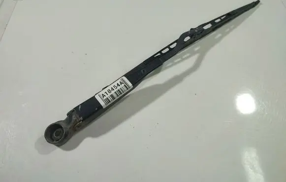 Chrysler Voyager Rear wiper blade arm 