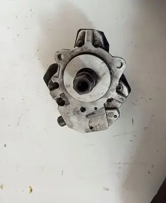 BMW 3 E90 E91 Fuel injection high pressure pump 0445010045