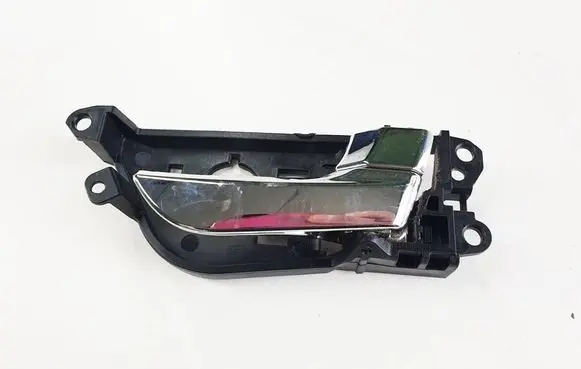 Hyundai Veloster Front door interior handle